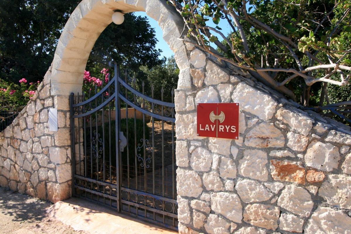 Seaside, Relaxing Family House With Playground! Villa Lavrys 4 Marathi  Eksteriør bilde